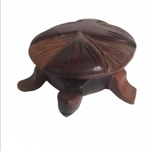Hand Carved Wooden Turtle Keepsake Trinket Box
Boho, Folk Art, MCM Decor
Brown